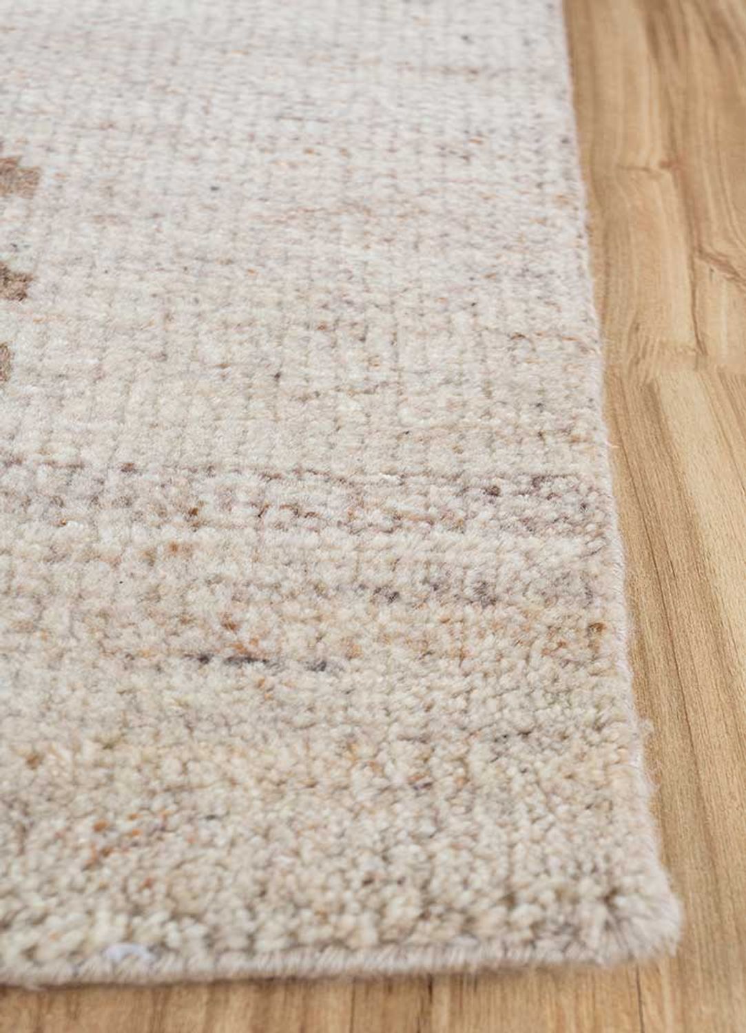 Wool Rug - 270 x 180 cm - cream