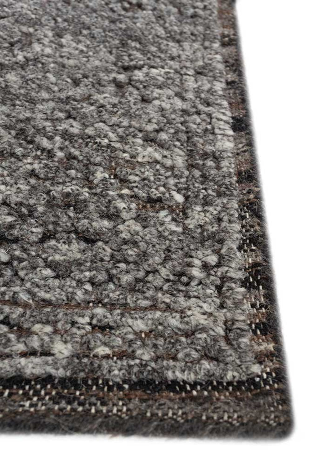 Wool Rug - 300 x 240 cm - silver