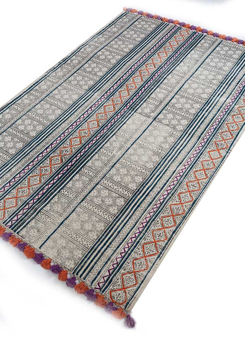 Rug - 180 x 120 cm - multicolored