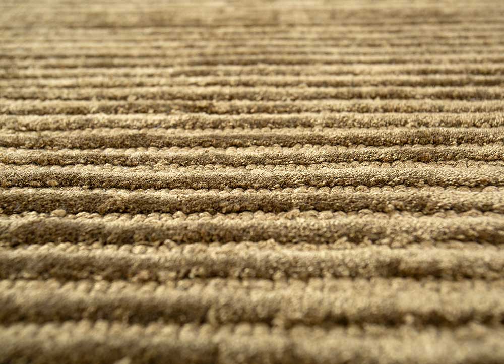 Wool Rug other shape  - 210 x 165 cm - dark beige