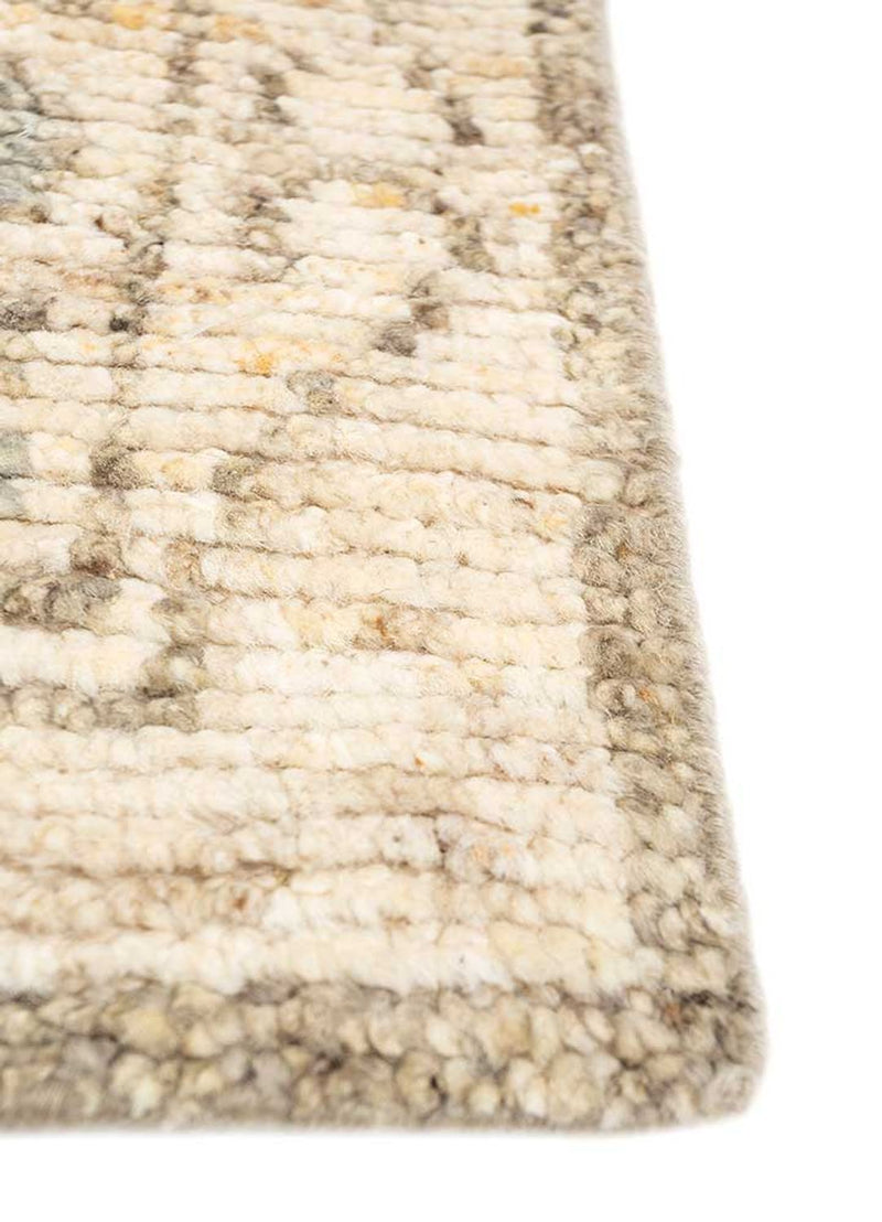 Wool Rug - 300 x 240 cm - white