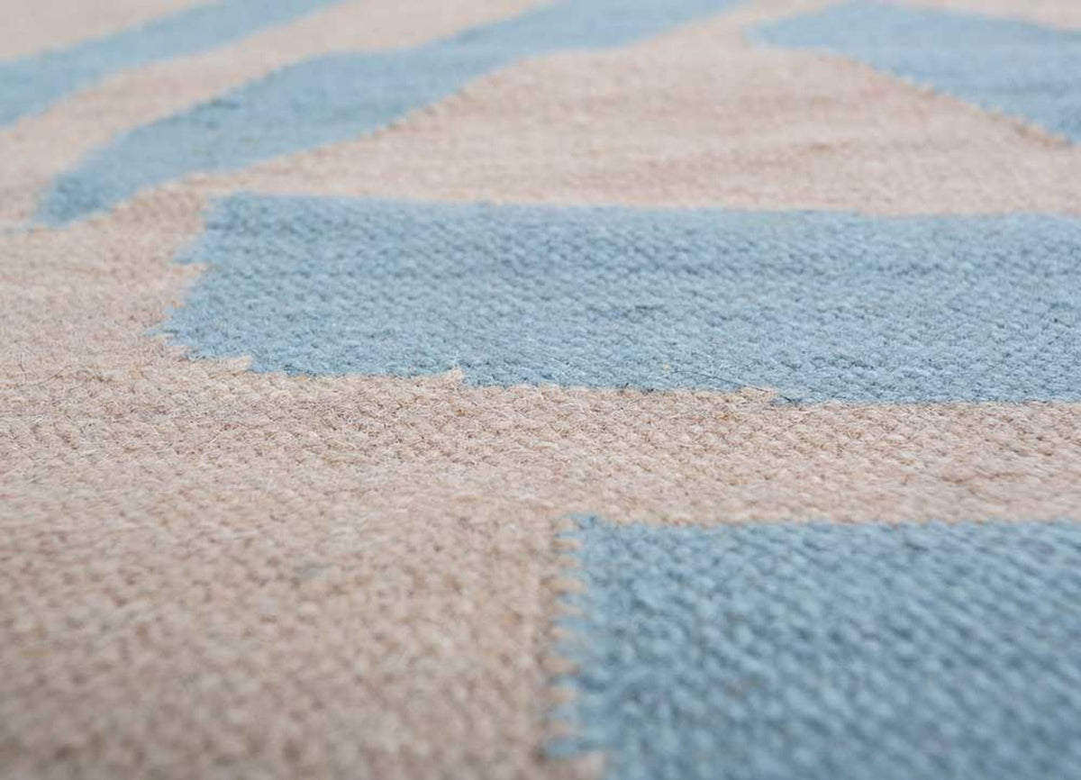 DP02-RUG1132789-270x180