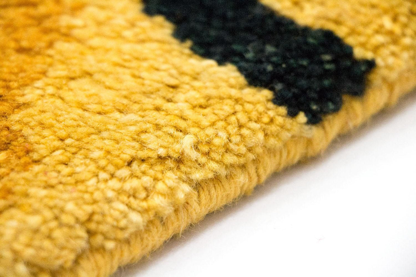 Indo Gabbeh Rug 238x156cm - Wool Rug