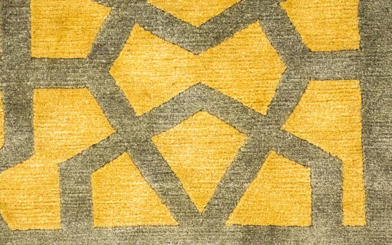 Nepal Rug - 244 x 180 cm - brown