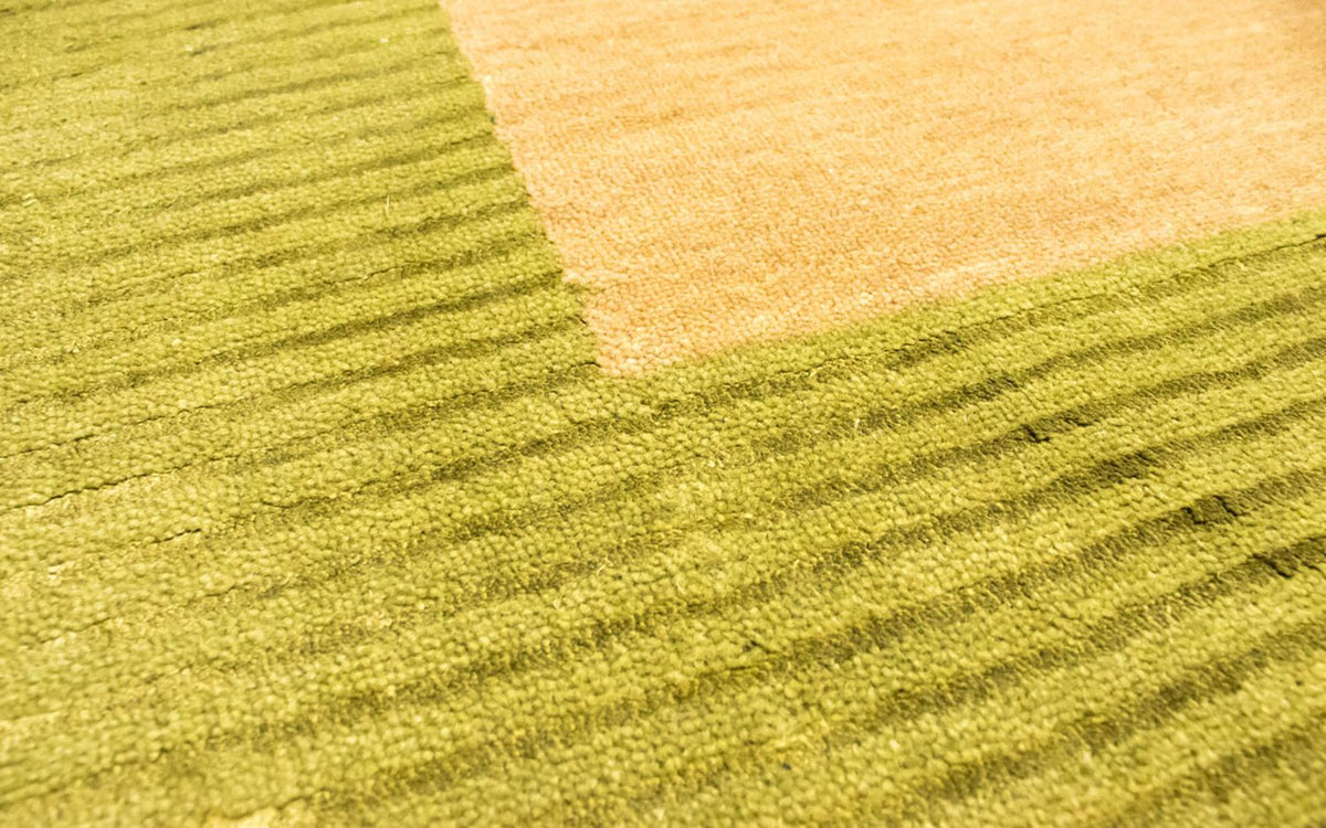 Wool Rug - 242 x 156 cm - orange