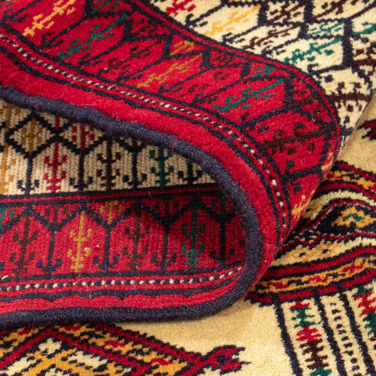 Turkaman Rug - 167 x 120 cm - beige