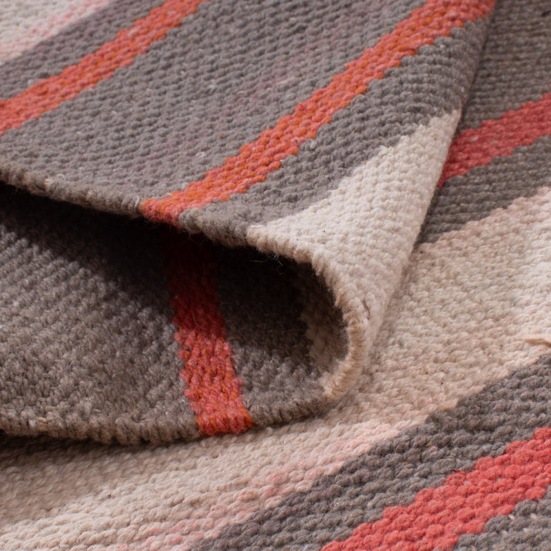 Modern Kilim Rug 90x60cm