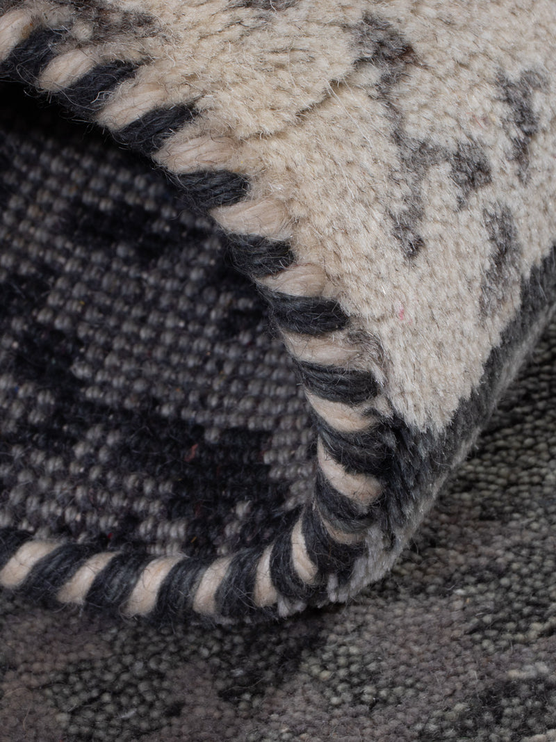 Indo Gabbeh Rug - Wool Rug