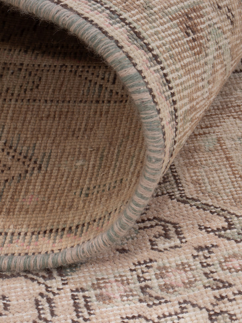 Vintage Rug - 281 x 185 cm - caramel