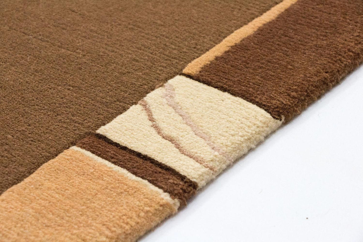 Nepal Rug - 181 x 122 cm - brown