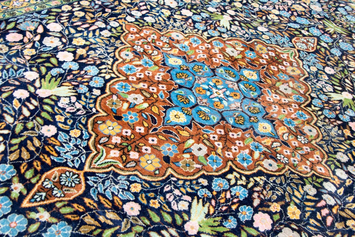 Oriental Rug - 226 x 140 cm - blue