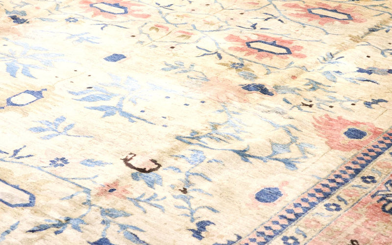 Ziegler Rug - 536 x 371 cm - beige