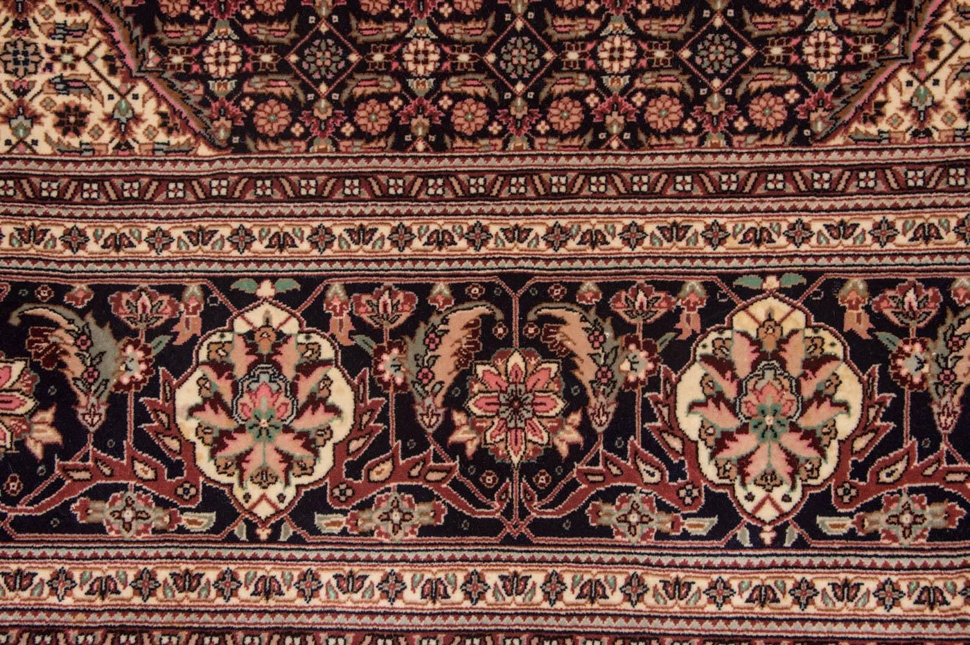 Tabriz - 50 Raj Rug 353x252cm - Persian Rugs