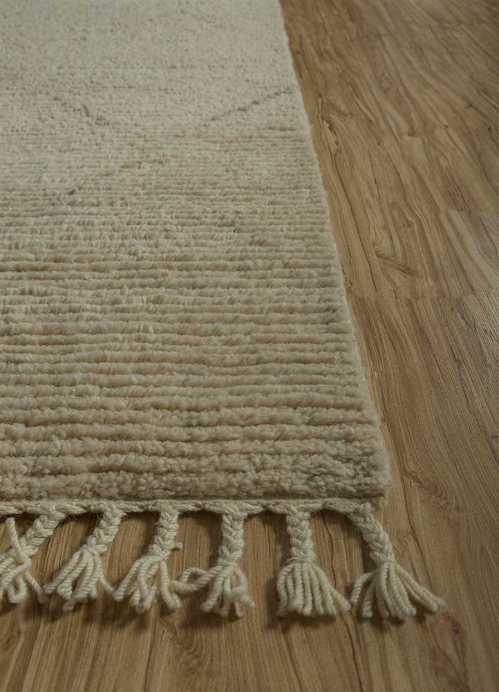 Wool Rug - 420 x 300 cm - cream
