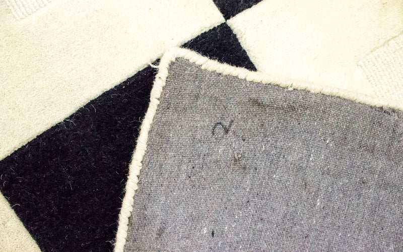 Wool Rug - 150 x 90 cm - multicolored