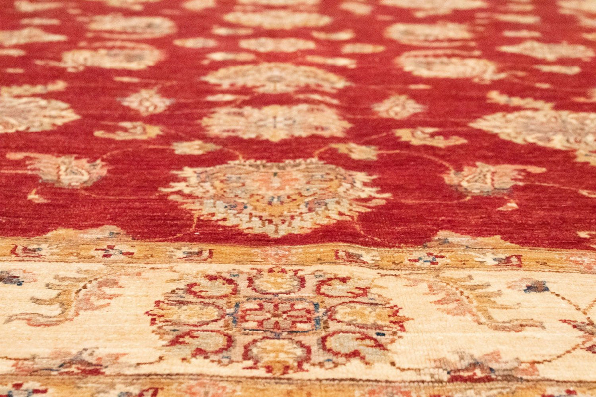 Ziegler Rug - 256 x 205 cm - red