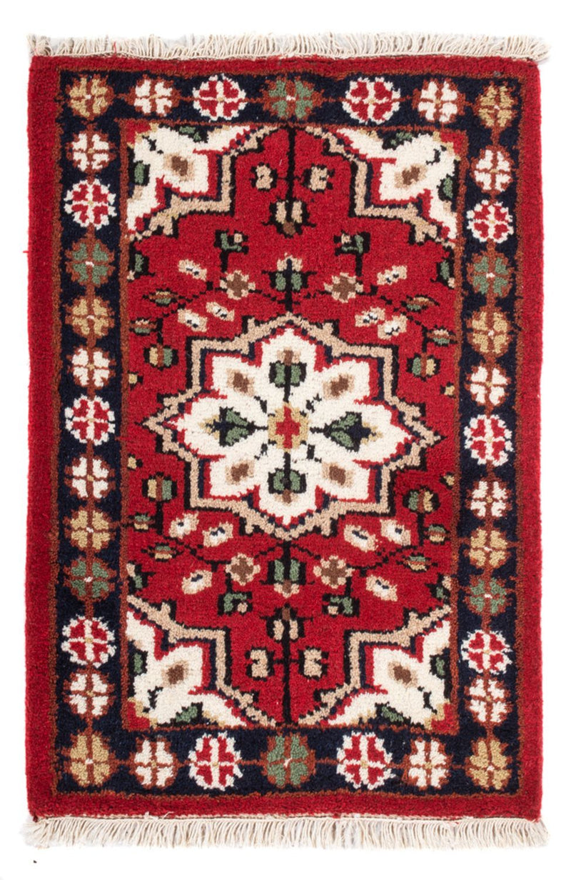 Oriental Rug - 90 x 60 cm - red