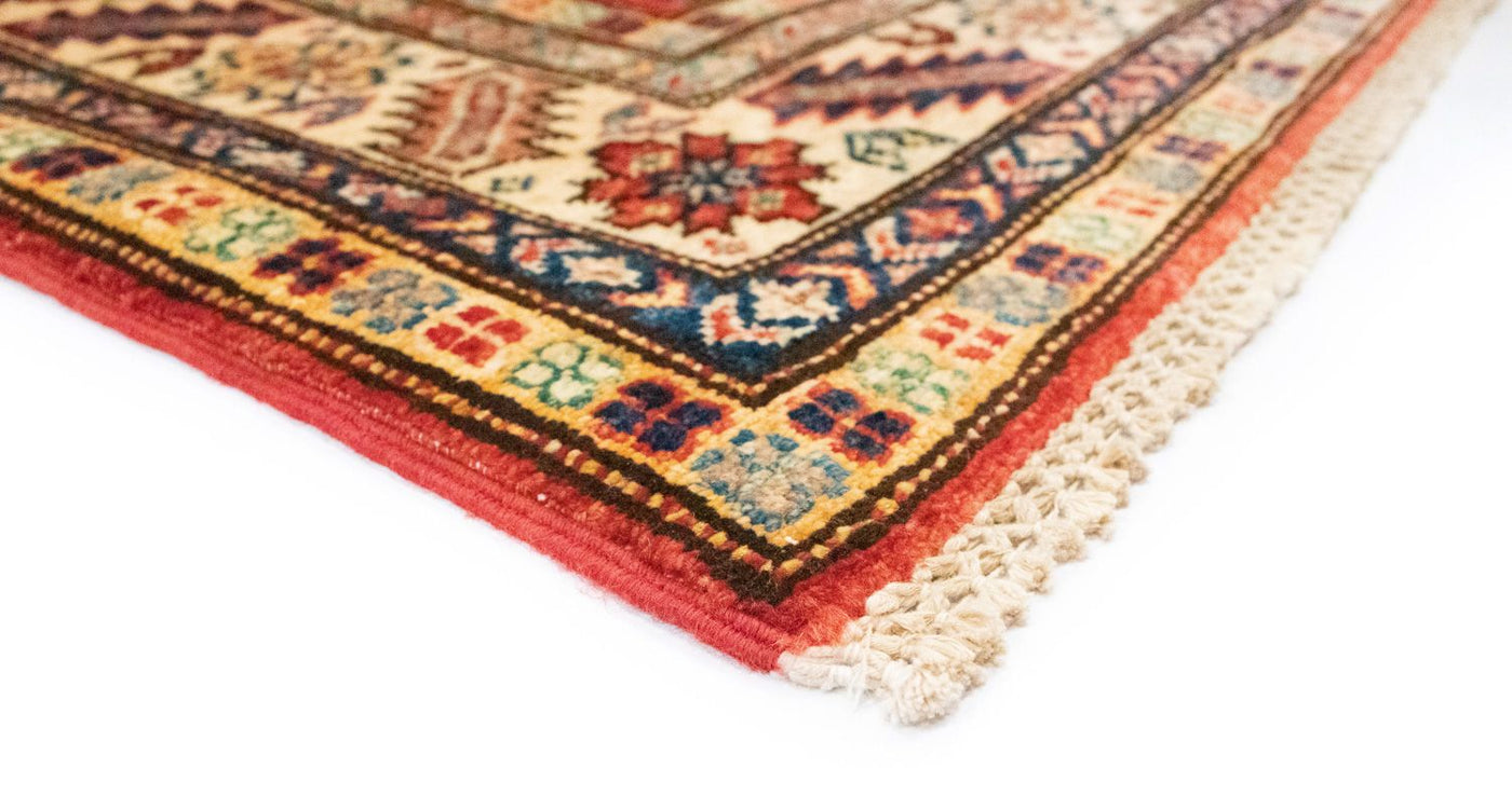 Kazak Rug 185x122cm - Oriental Rug