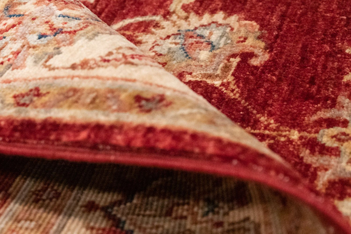 Ziegler Rug - 144 x 99 cm - red