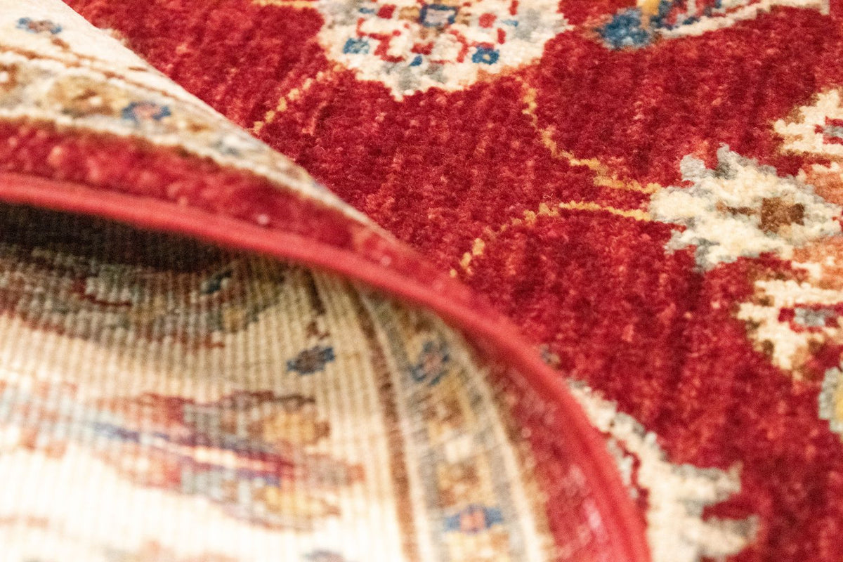 Ziegler Rug - 123 x 82 cm - red