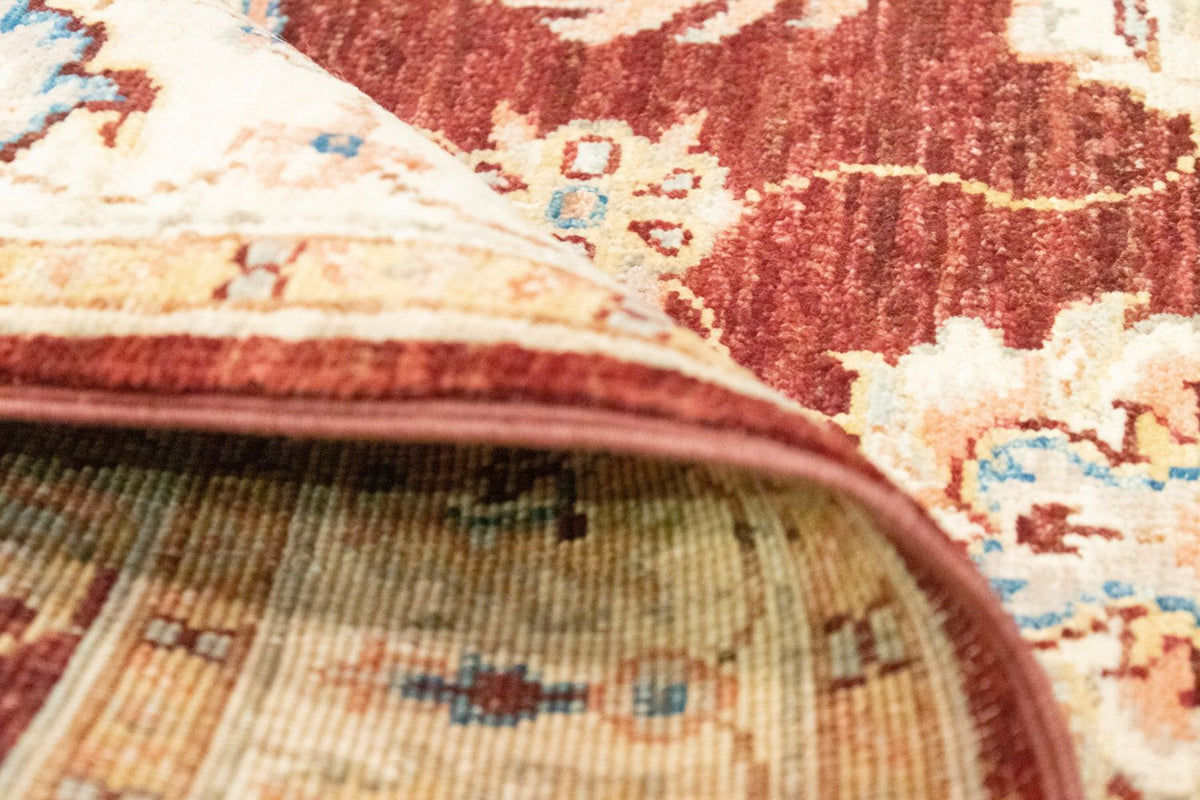 Ziegler Rug - 124 x 84 cm - red