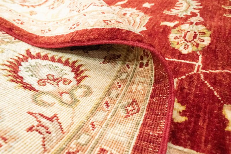 Ziegler Rug - 282 x 212 cm - red