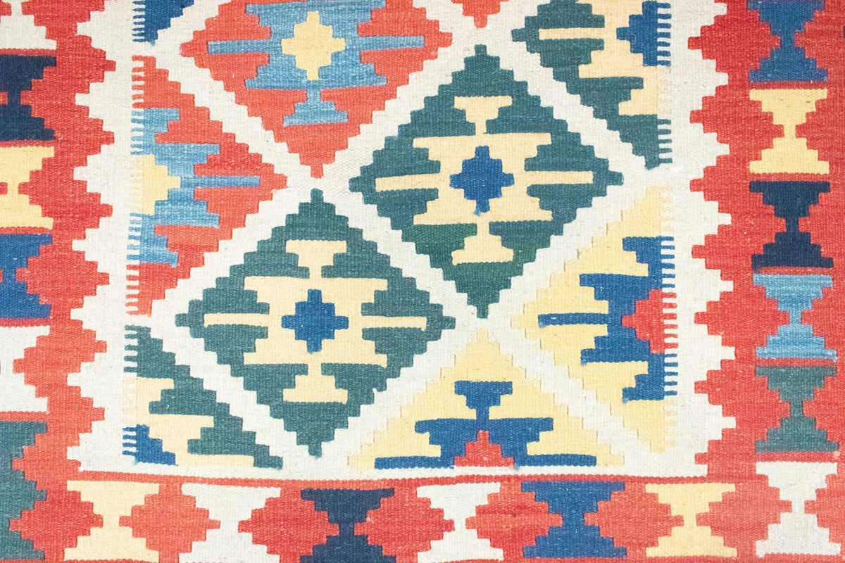 Kelim Rug - Oriental - 190 x 120 cm - multicolored