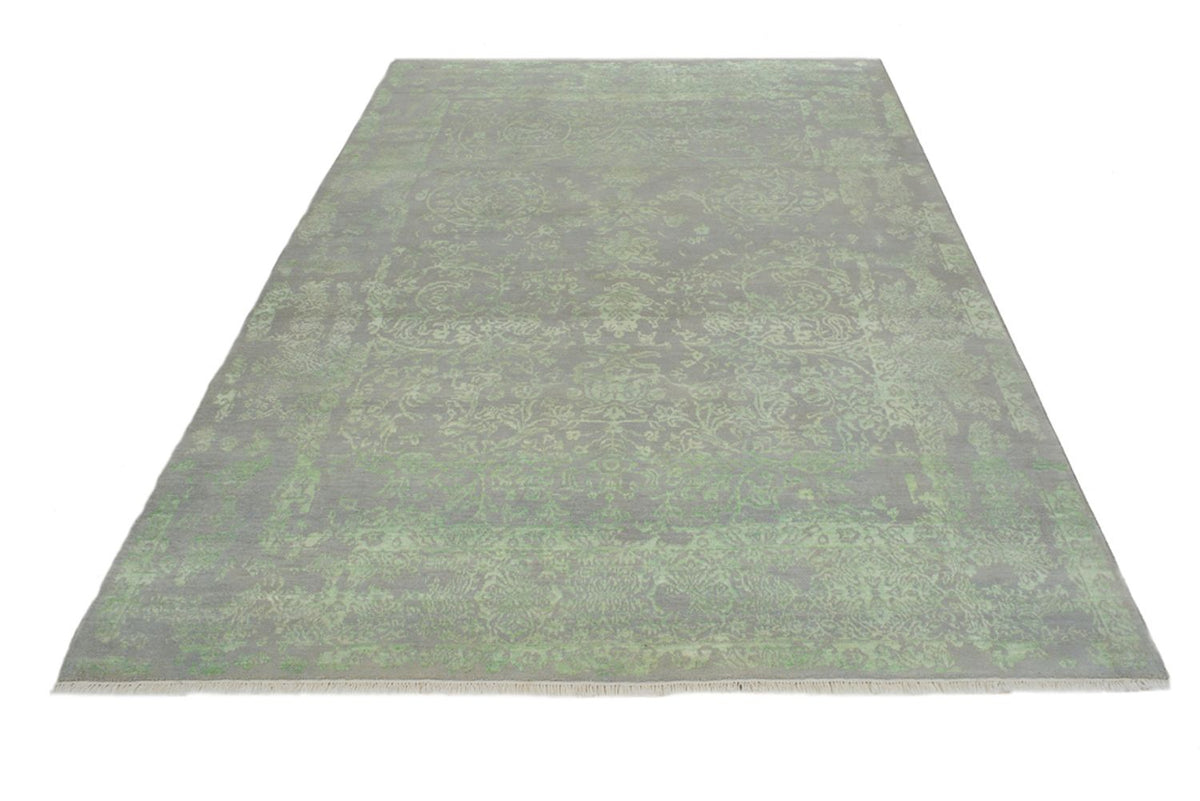 Designer Rug - 259 x 183 cm - light green