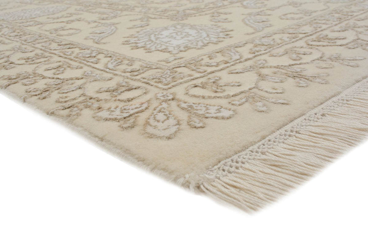 Oriental Rug - 302 x 208 cm - cream