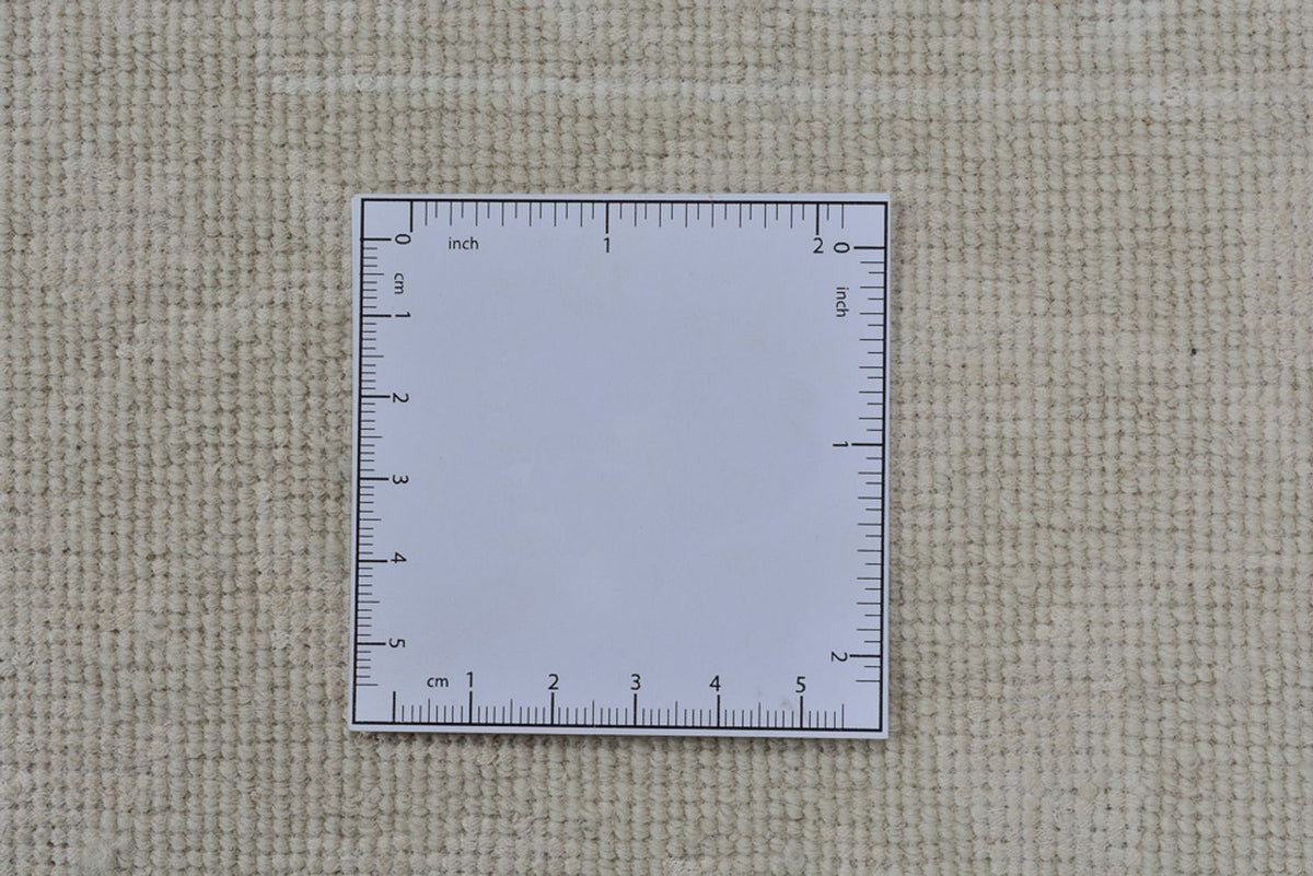 Oriental Rug - 307 x 200 cm - light beige