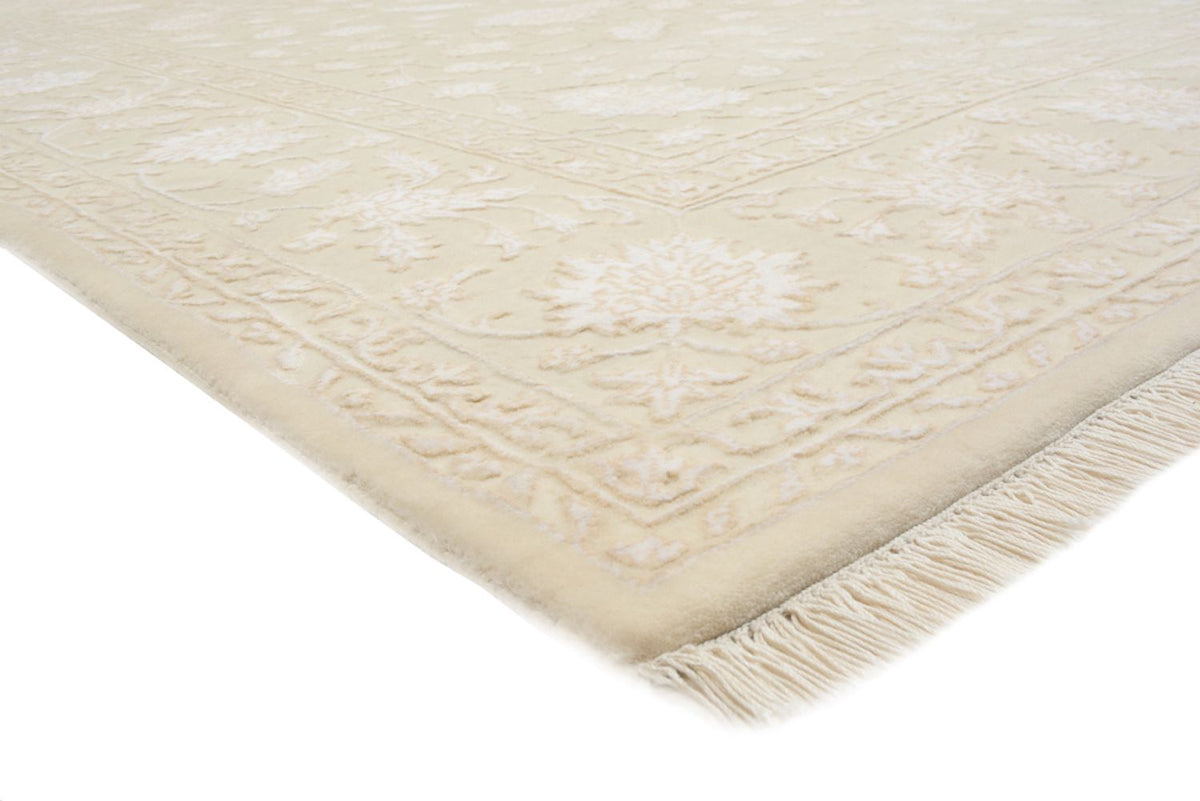 Oriental Rug - 299 x 204 cm - light beige