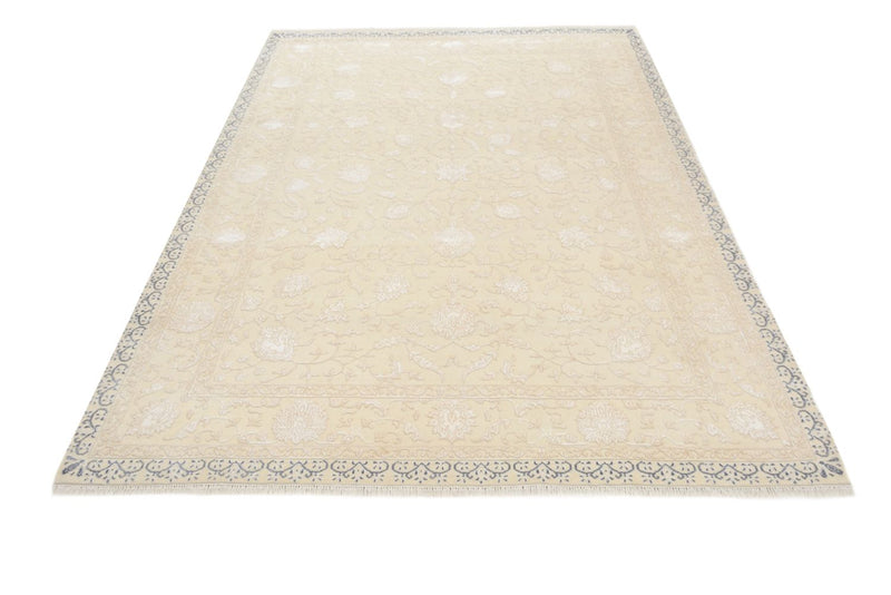 Oriental Rug - 238 x 176 cm - cream