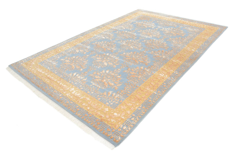 Oriental Rug - 307 x 206 cm - light blue