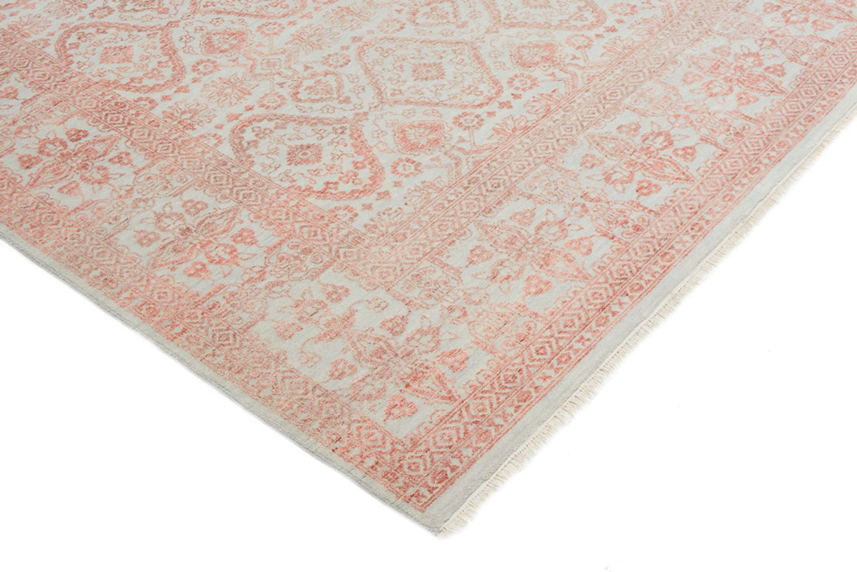 Designer Rug - 308 x 249 cm - light red