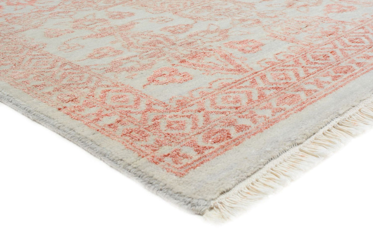 Designer Rug - 308 x 249 cm - light red