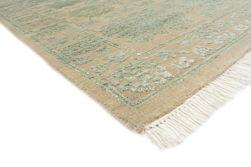 Designer Rug - 326 x 248 cm - olive green