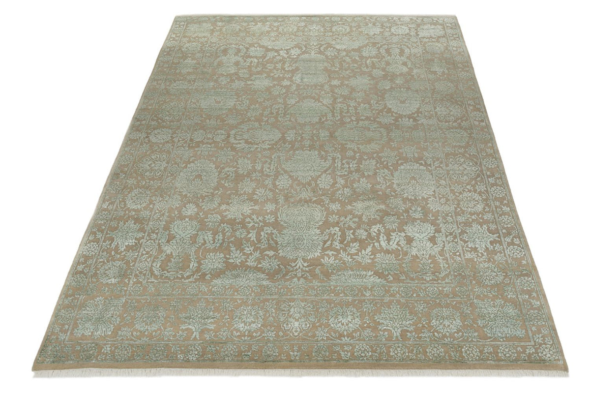 Designer Rug - 326 x 248 cm - olive green