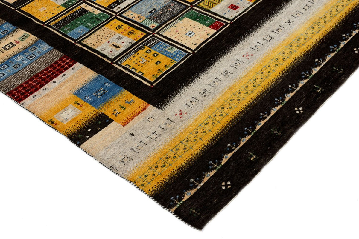 Gabbeh Rug - Loribaft Indus - 239 x 173 cm - multicolored