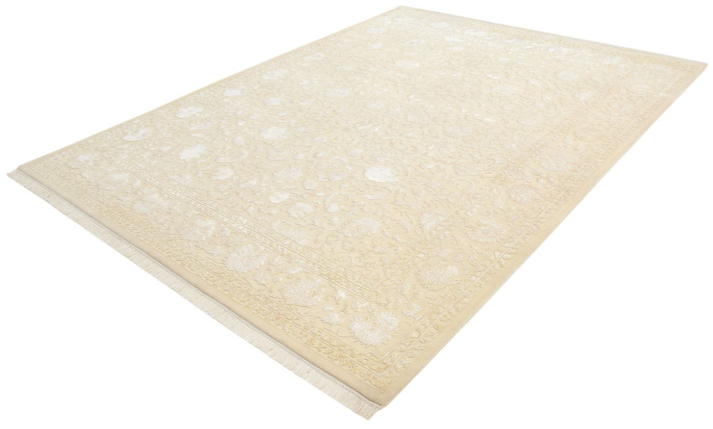 Oriental Rug 286x218cm
