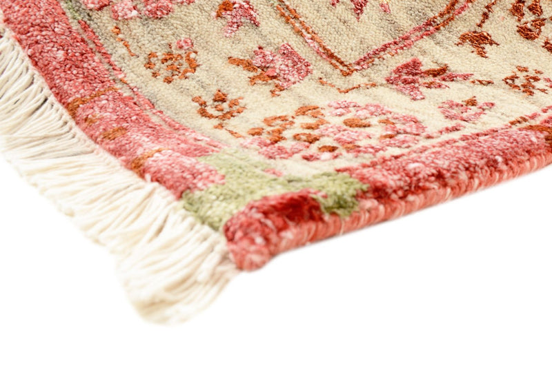 Designer Rug - 341 x 248 cm - light red