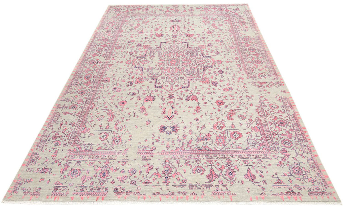 Designer Rug - 427 x 301 cm - lilac