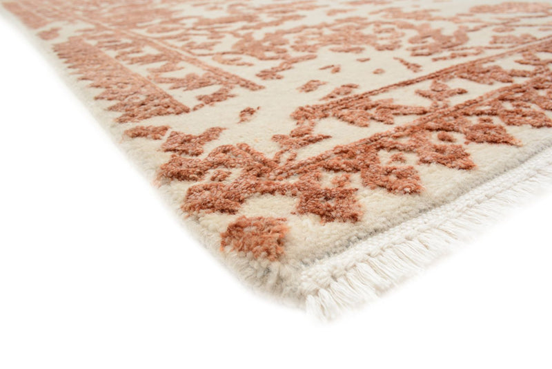 Designer Rug - 366 x 269 cm - orange