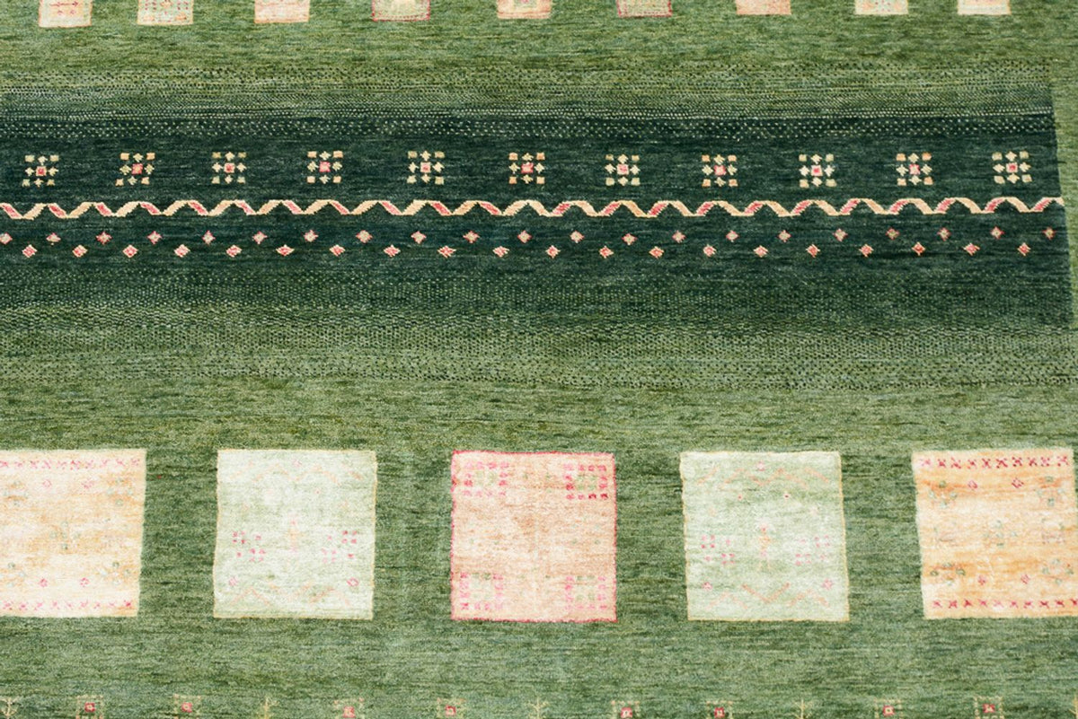 Gabbeh Rug - Loribaft Indus - 343 x 251 cm - multicolored