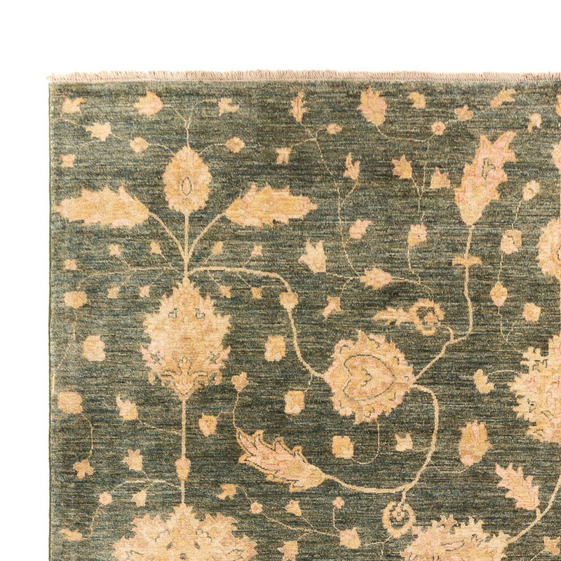 Ziegler Rug - 348 x 256 cm - olive green