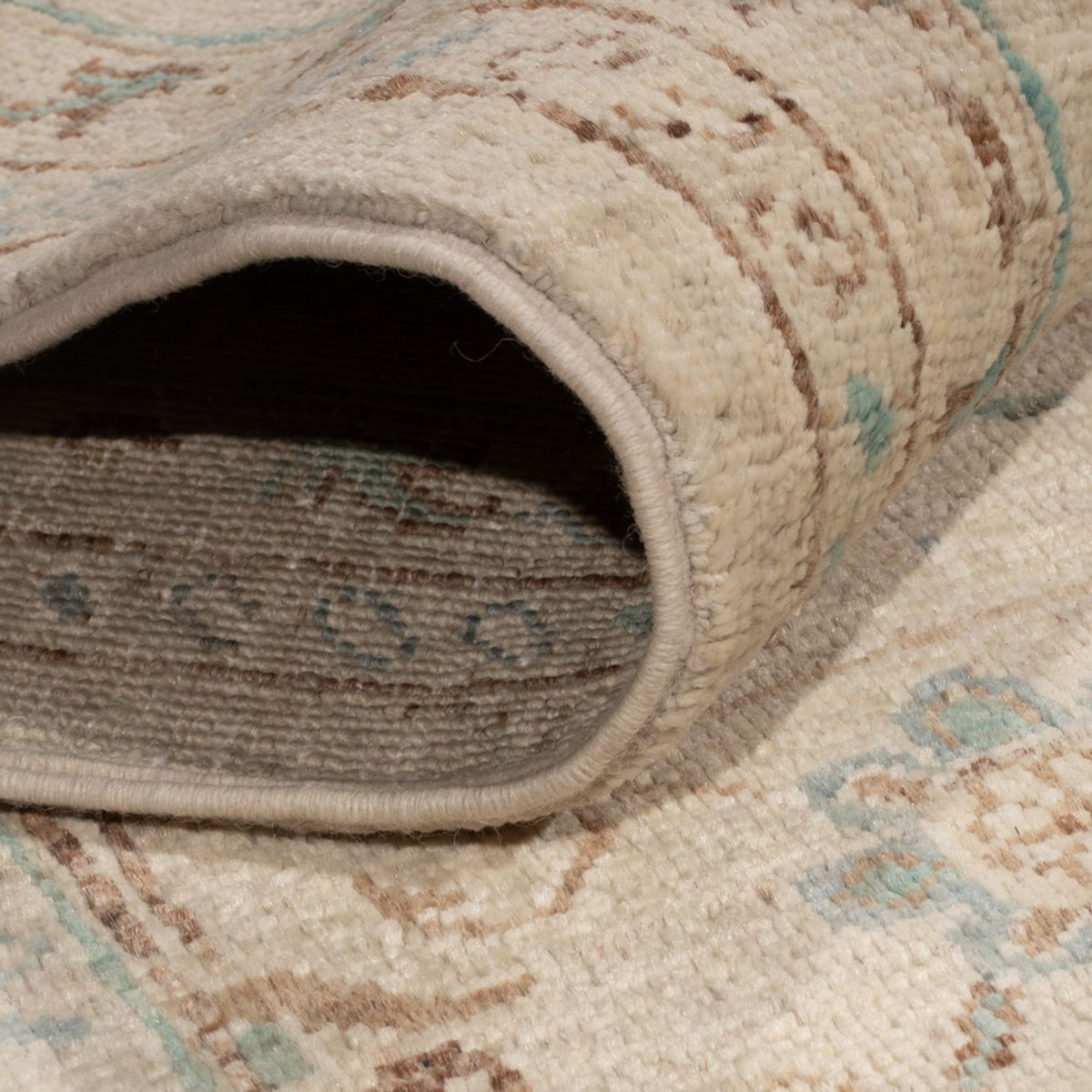 Ziegler Rug - Ariana - 244 x 177 cm - cream