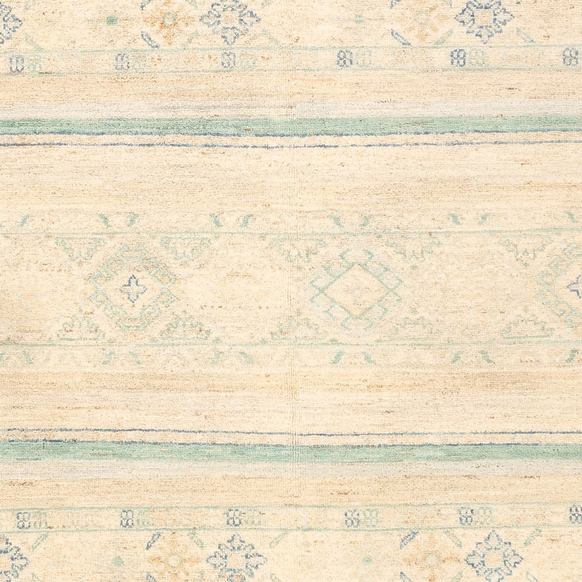 Ziegler Rug - Ariana - Royal - 198 x 150 cm - light green