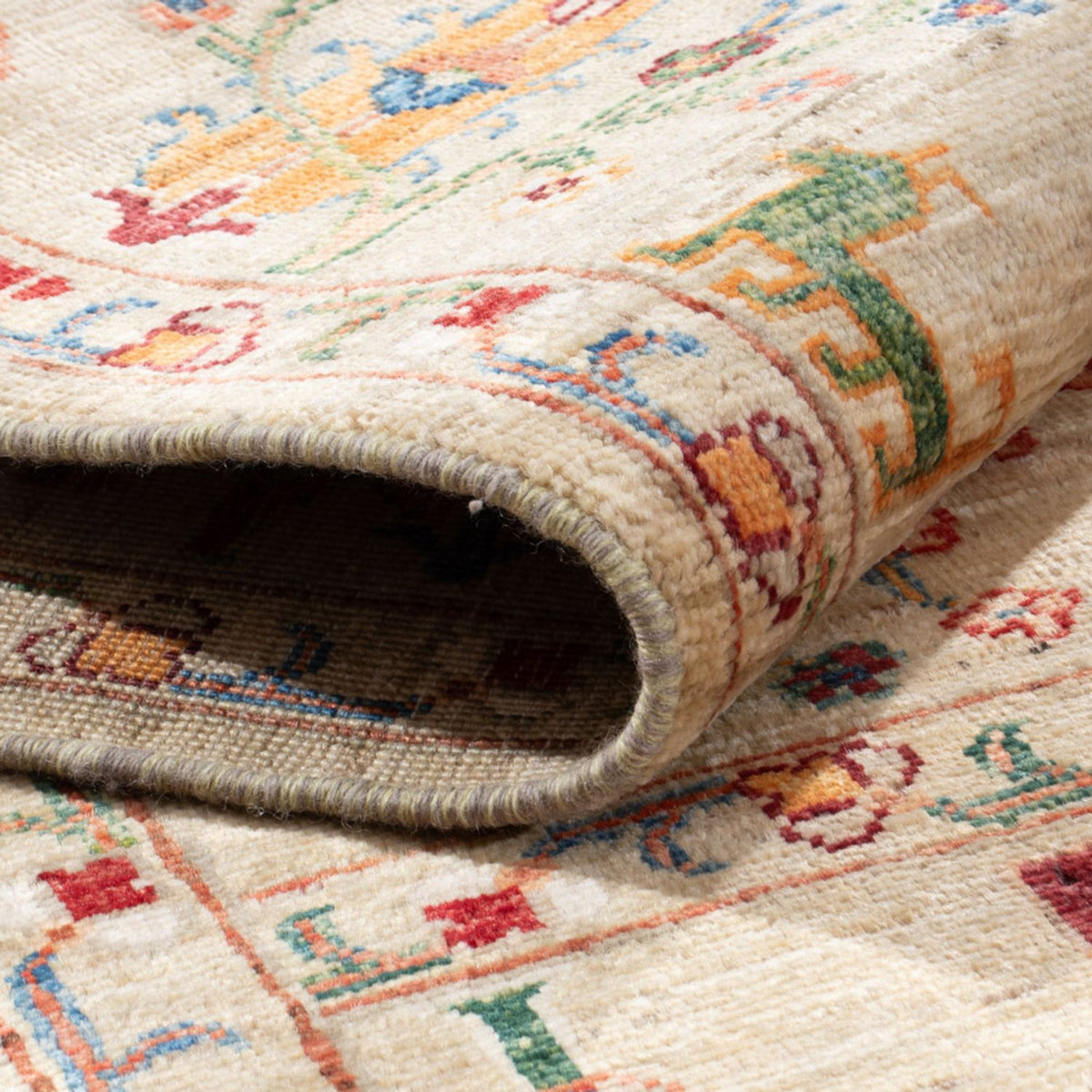 Ziegler Rug - Ariana - 245 x 173 cm - light beige