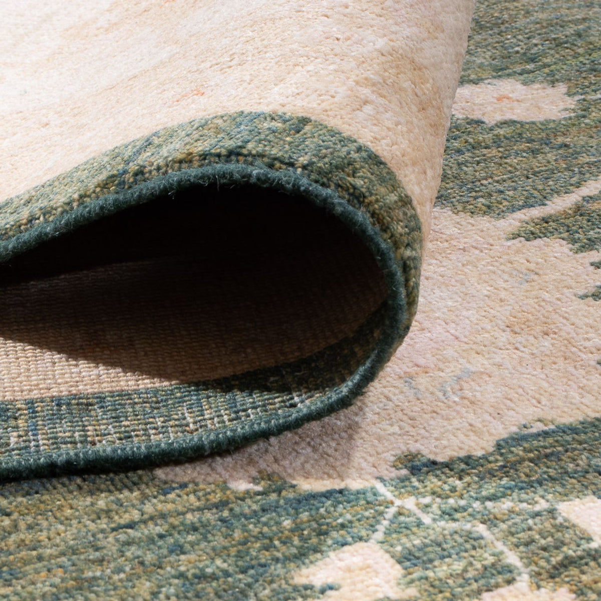 Ziegler Rug - 360 x 278 cm - olive green