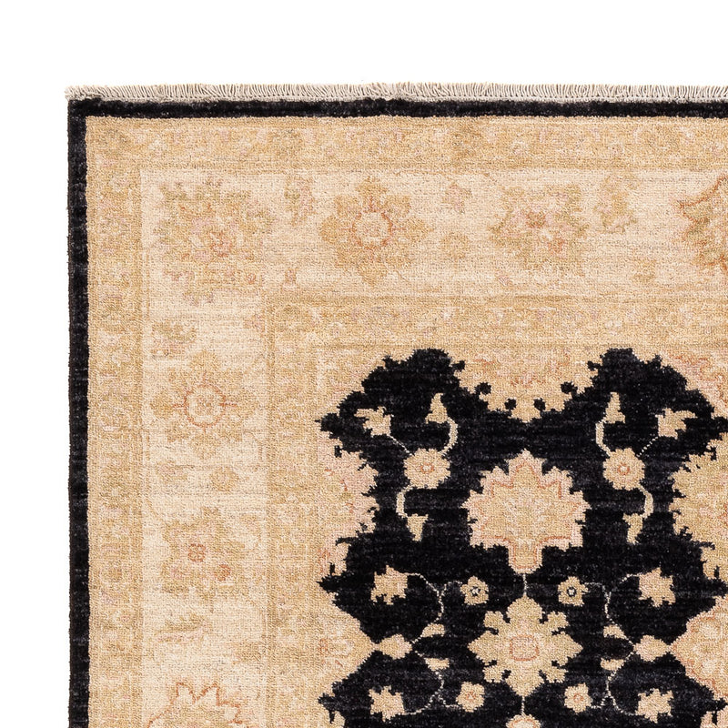 Ziegler Rug - 198 x 155 cm - black