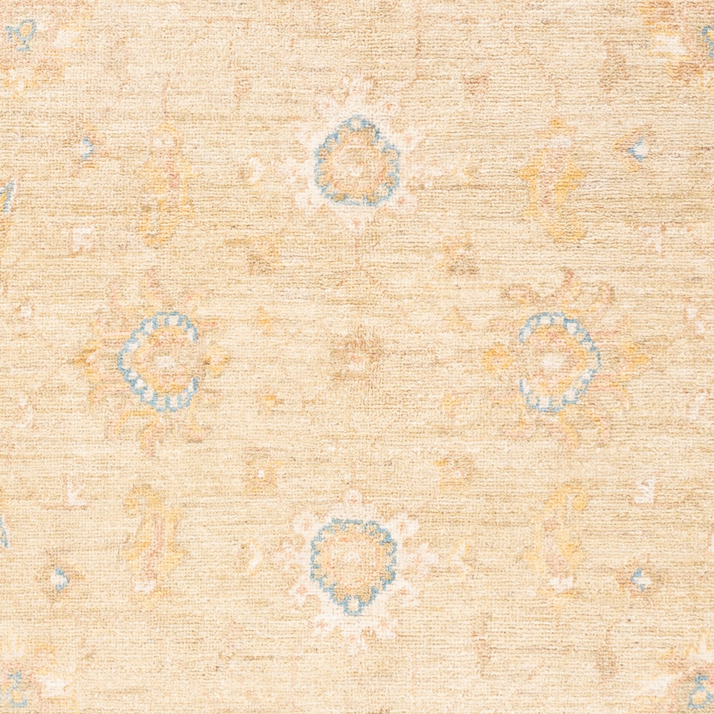 Ziegler Rug - 183 x 122 cm - beige